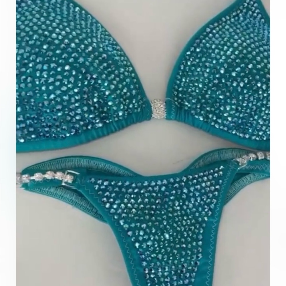 Toxic Angelz comp bikini